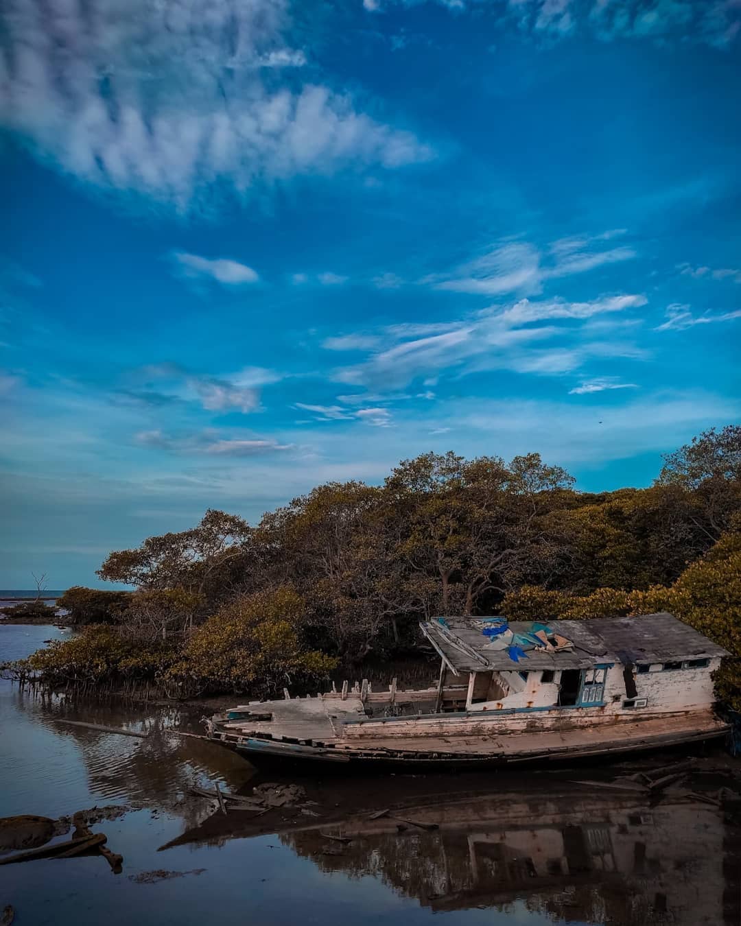 Pantai Pengkolan Kandang Semangkon Lamongan