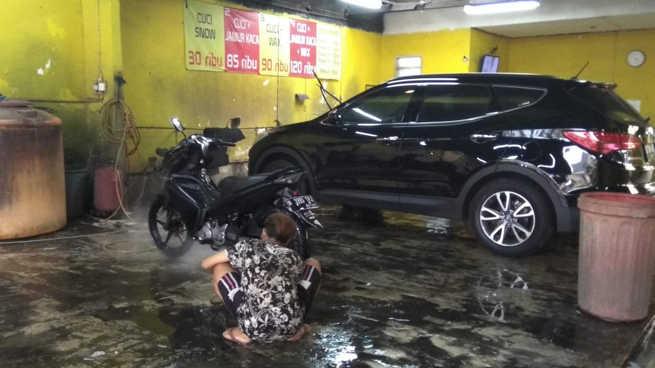 10 Car Wash di Jakarta Timur Yang Hasil dan Kualitasnya Tidak Mengecewakan, Mulai Rp30.000 - Lomo Condet 10 Car Wash di Jakarta Timur Yang Hasil dan Kualitasnya Tidak Mengecewakan, Mulai Rp30.000 - Lomo Condet