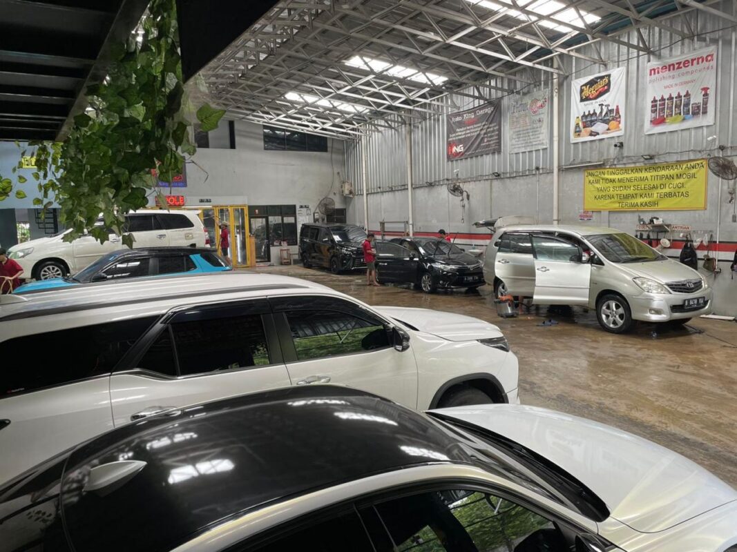 10 Car Wash di Jakarta Timur Yang Hasil dan Kualitasnya Tidak Mengecewakan, Mulai Rp30.000 - Auto King Garage 10 Car Wash di Jakarta Timur Yang Hasil dan Kualitasnya Tidak Mengecewakan, Mulai Rp30.000 - Auto King Garage