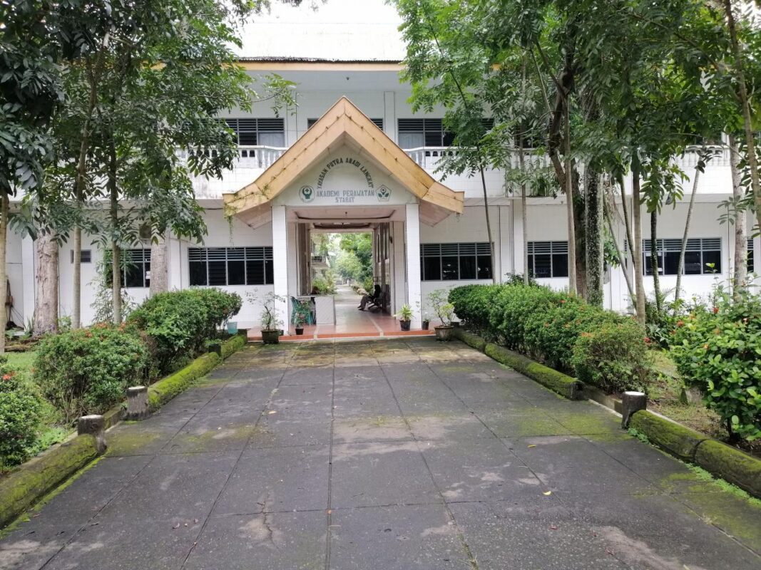10 Daftar Universitas di Sumatera Utara - Sekolah Tinggi Ilmu Kesehatan Putra Abadi Langkat merupakan salah satu perguruan tinggi yang bagus di Sumatera Utara untuk memperdalam ilmu di bidang kesehatan. 10 Daftar Universitas di Sumatera Utara - Sekolah Tinggi Ilmu Kesehatan Putra Abadi Langkat merupakan salah satu perguruan tinggi yang bagus di Sumatera Utara untuk memperdalam ilmu di bidang kesehatan.