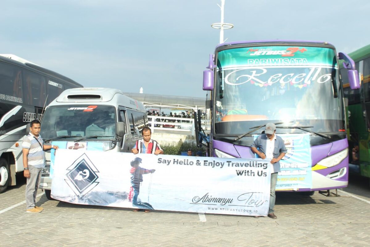 10 Open Trip Malang Solusi Liburan Nyaman Murah Meriah! 10 Open Trip Malang Solusi Liburan Nyaman Murah Meriah!