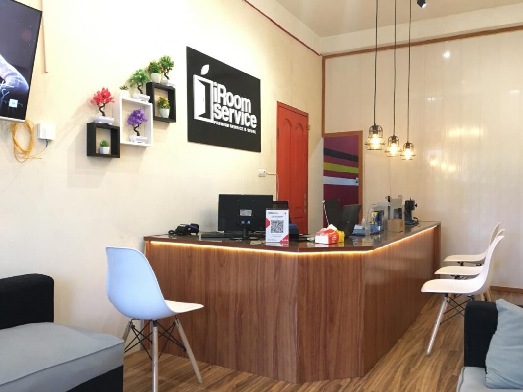 10 Penyedia Jasa Layanan Service iPhone di Bekasi Lengkap, Murah - iRoom Service Bekasi 10 Penyedia Jasa Layanan Service iPhone di Bekasi Lengkap, Murah - iRoom Service Bekasi