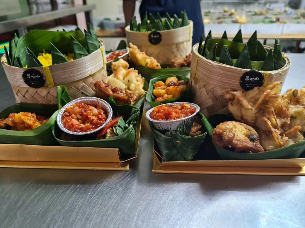 10 Rekomendasi Catering Enak di Jakarta Utara, Manakah Yang Cocok Untuk Makan Siang Karyawan? Mustafa Catering. 10 Rekomendasi Catering Enak di Jakarta Utara, Manakah Yang Cocok Untuk Makan Siang Karyawan? Mustafa Catering.