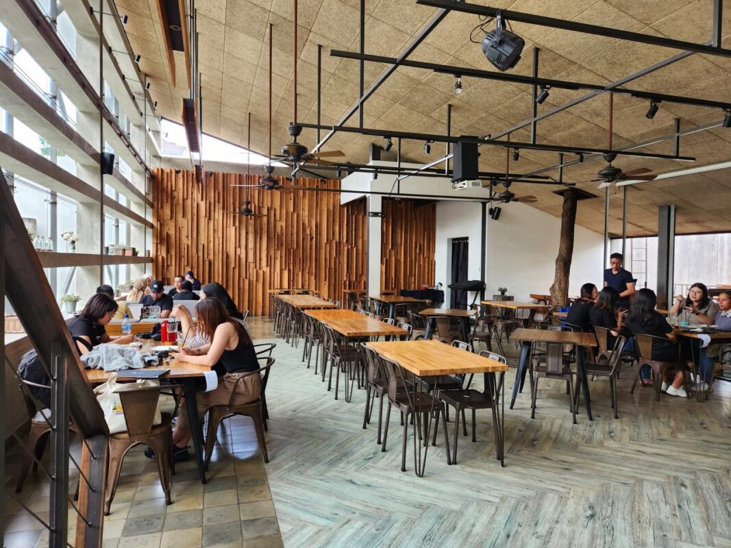 10 Tempat Instagramable di Bandung Terbaru Murah Untuk Weekend! - One Eighty Coffee and Music 10 Tempat Instagramable di Bandung Terbaru Murah Untuk Weekend! - One Eighty Coffee and Music