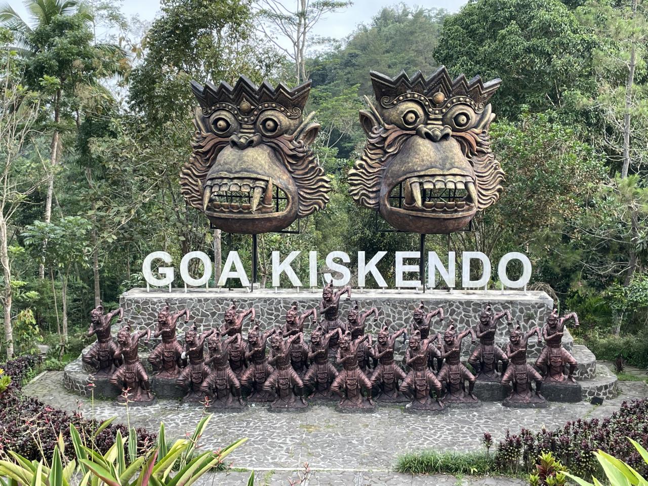 Goa Kiskendo: Sebuah Gua yang Menyimpan Legenda