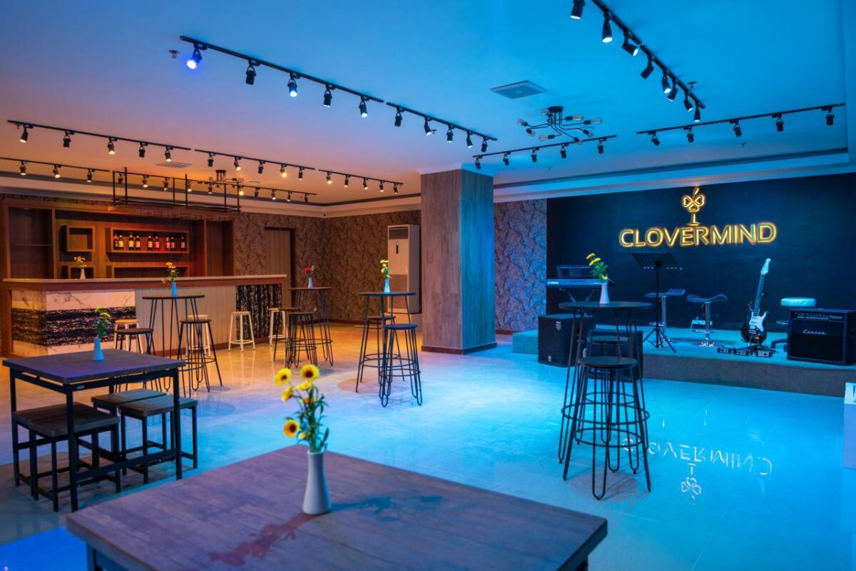Goldvitel Hotel Surabaya, Akomodasi Bintang 4 Dengan Fasilitas Mewah di Kota Pahlawan Mulai Rp310.000 Goldvitel Hotel Surabaya, Akomodasi Bintang 4 Dengan Fasilitas Mewah di Kota Pahlawan Mulai Rp310.000