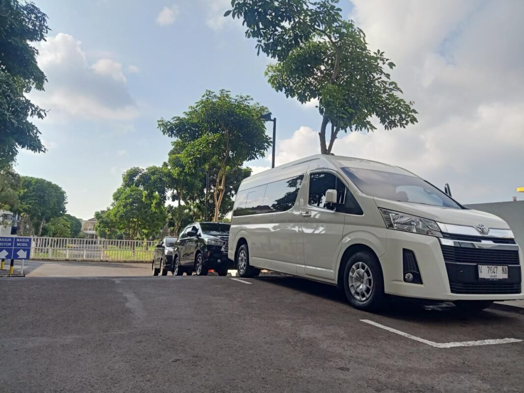 Sewa Mobil Surabaya Murah Di 2026 Sewa Mobil Surabaya Murah Di 2026